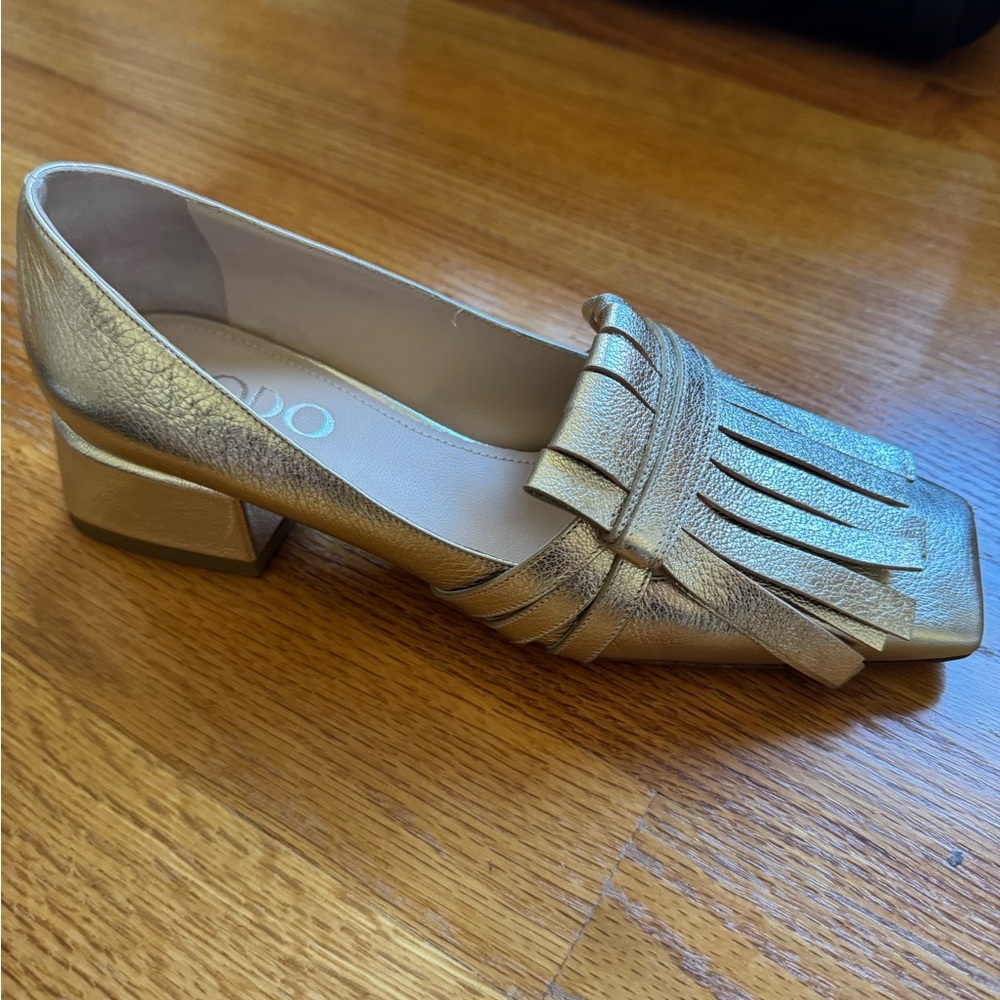 Rodo Gold Pumps - Picture 5 of 5